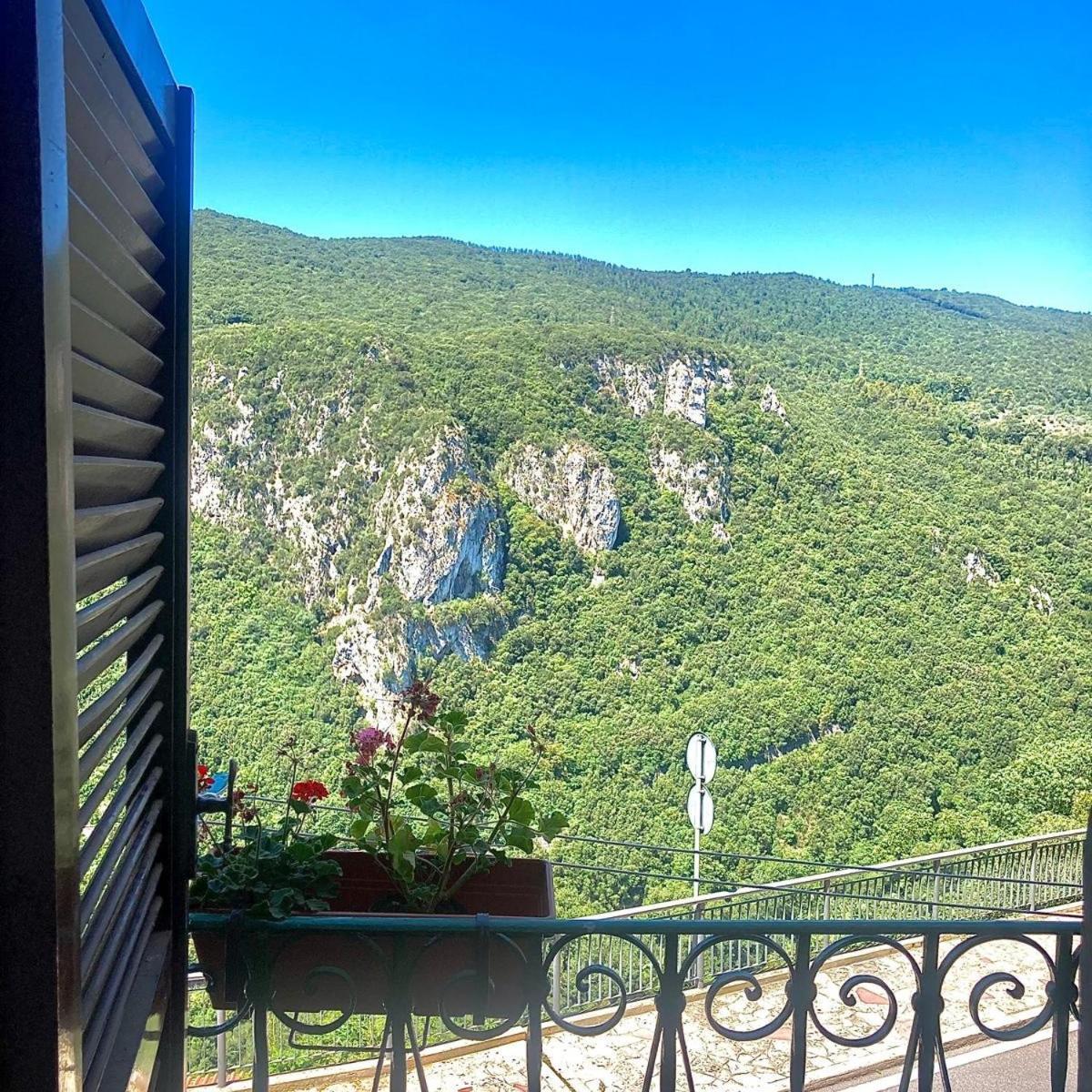 Maya : Casa Rustica Con Vista Panoramica Нарни Экстерьер фото